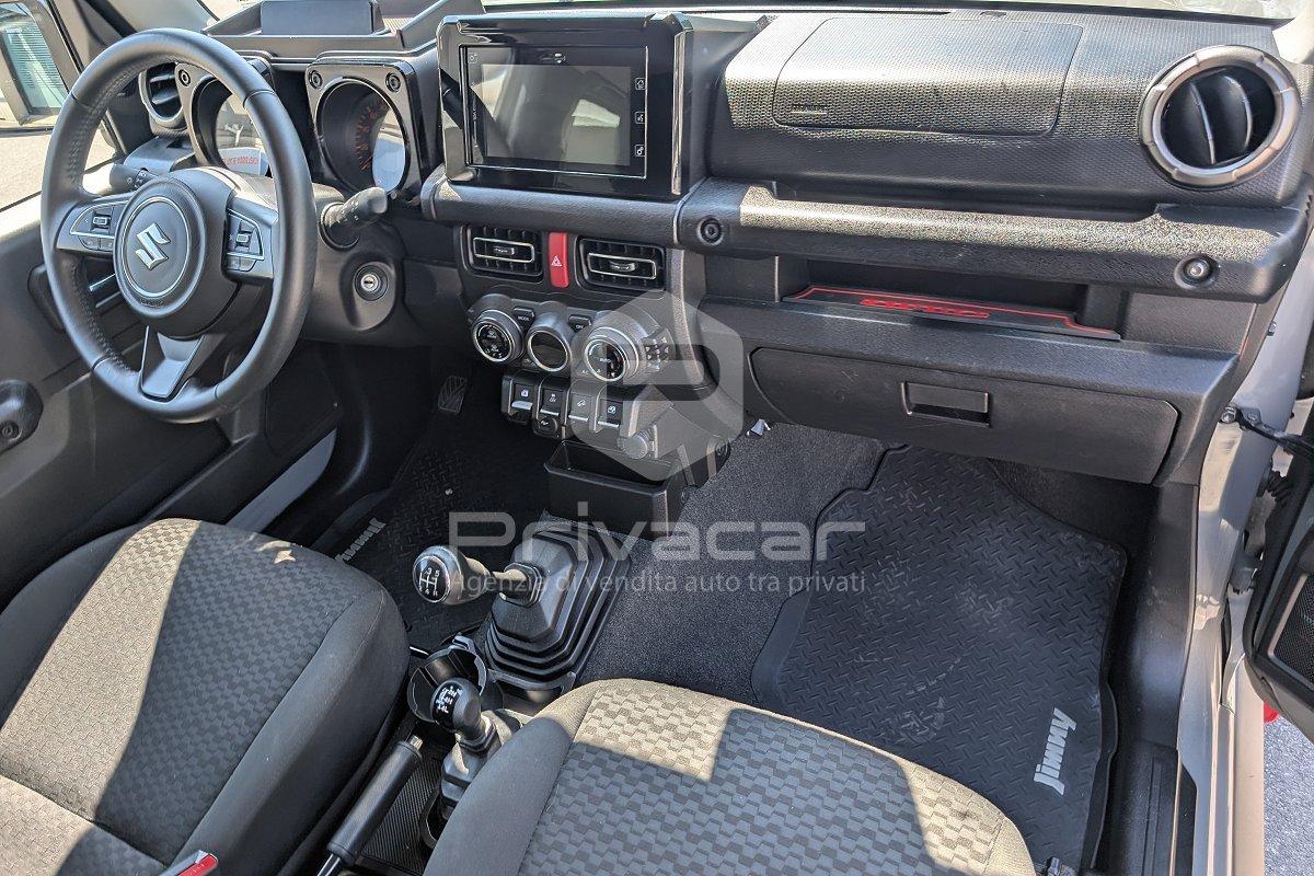 SUZUKI Jimny 1.5 5MT Top