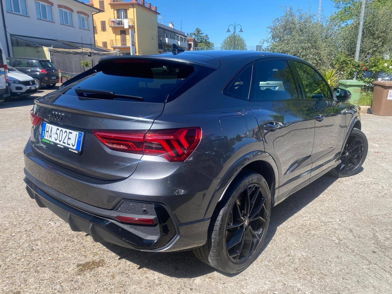 Audi Q3 SPB 40 TDI quattro S tronic line edition