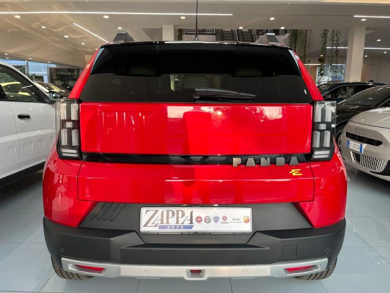 FIAT Grande Panda 44 kWh La Prima