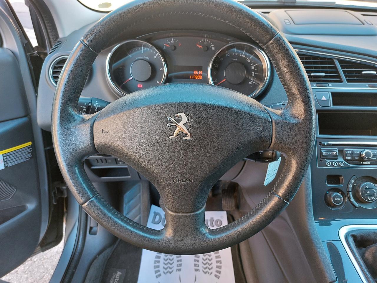 Peugeot 5008 1.6 HDi 115CV Allure 85Kw