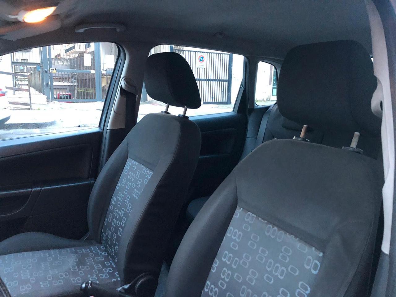 Ford Fiesta 1.4 TDCi 5p. Tecno