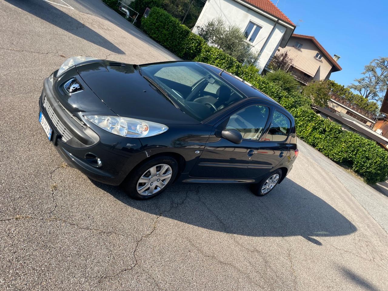 Peugeot 206 Plus per neopatentati