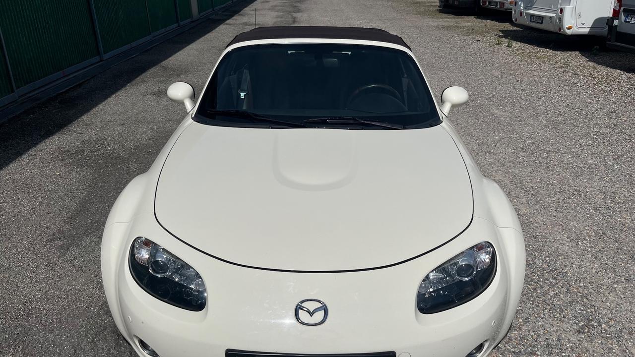 Mazda MX-5 Roadster Coupé 1.8L 16V Niseko