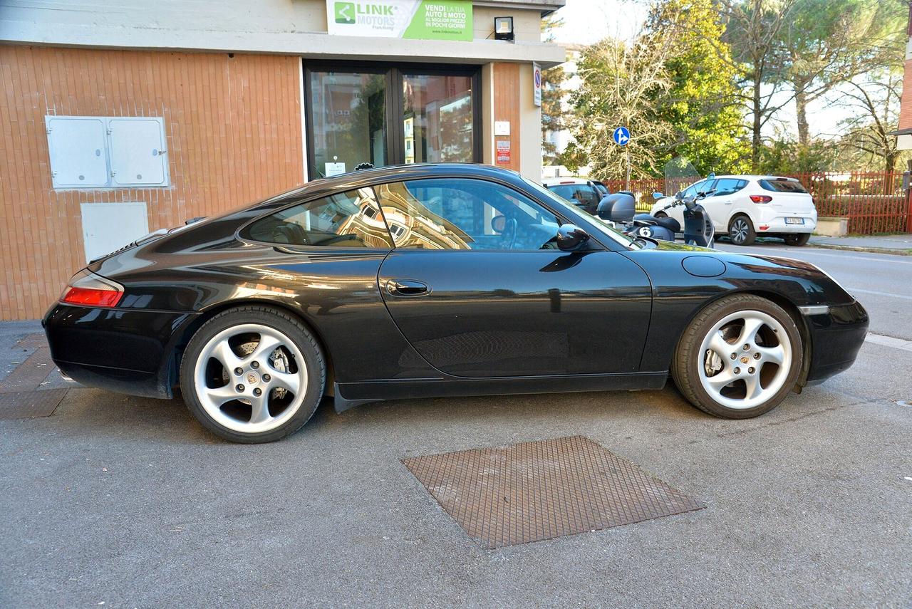 Porsche 911 Carrera 4 cat Coupé Tiptronic 996