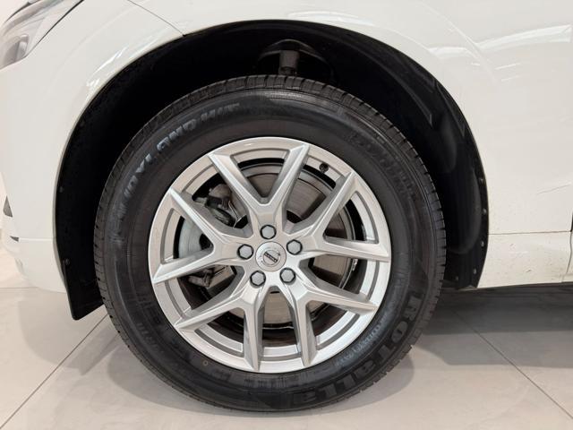 VOLVO XC60 B4 (d) AWD Geartronic Business Plus *Telecamera*