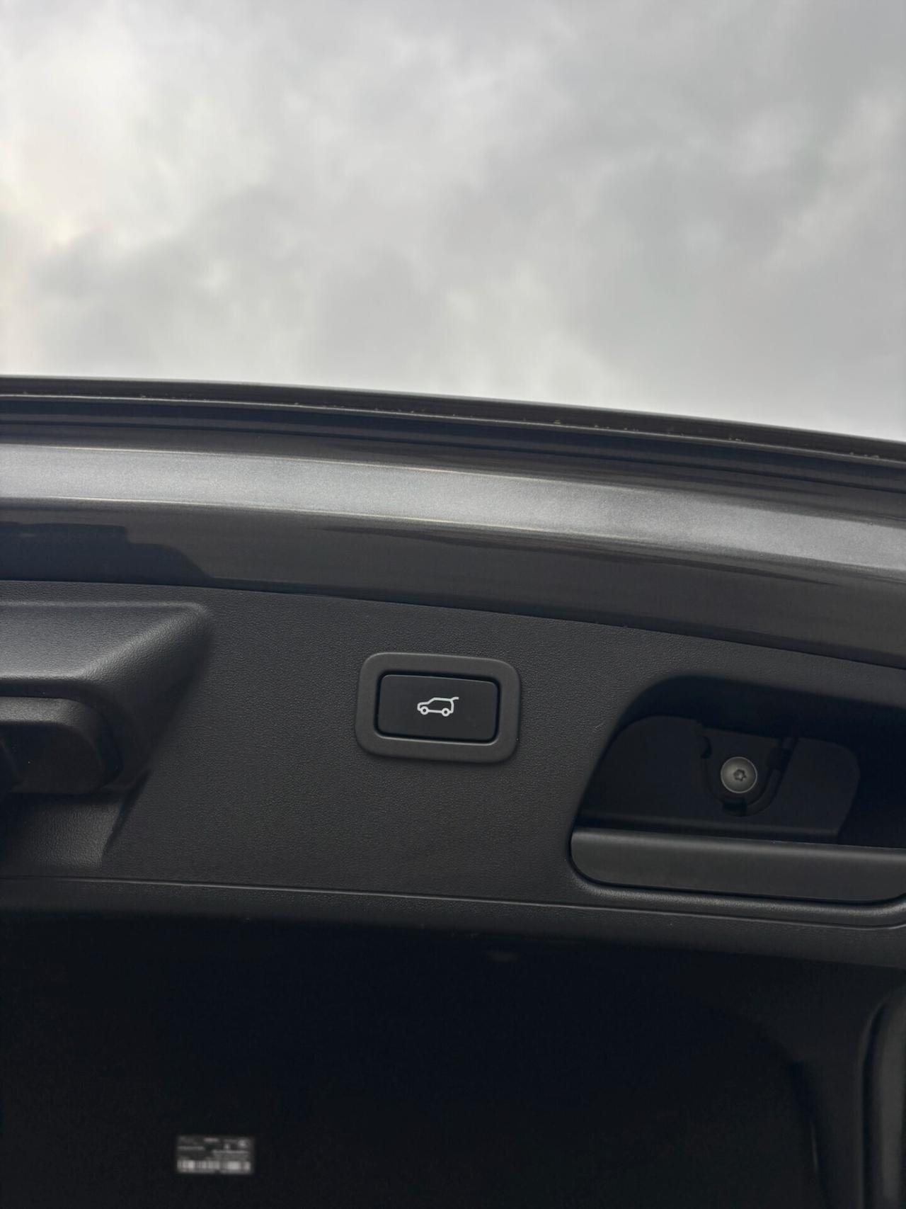 Jaguar E-Pace 2.0D 150 CV AWD aut. Chequered Flag FULL-TETTO