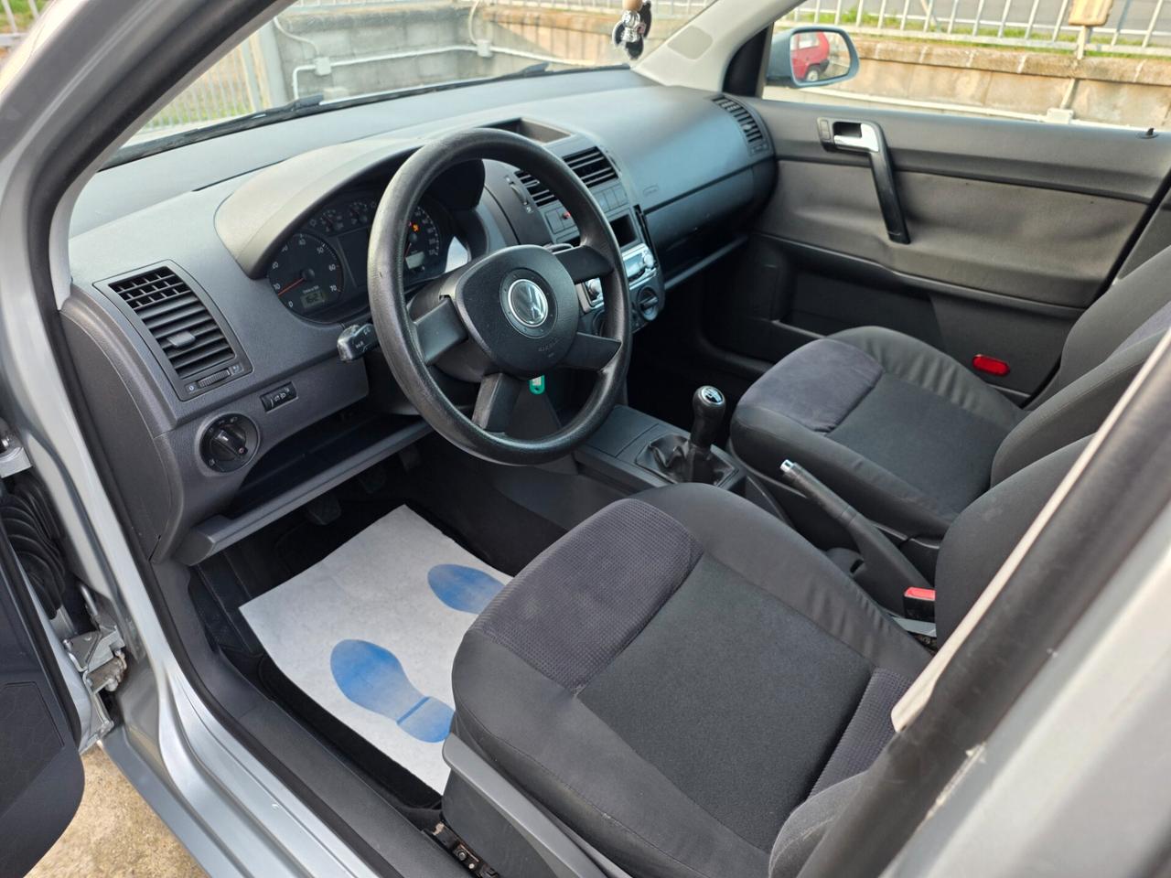 Volkswagen Polo 1.4/75CV 16V 5p. Comfortline