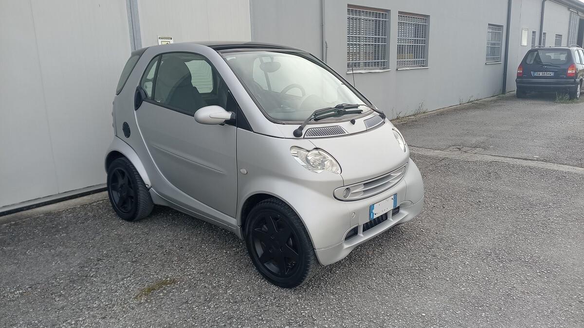 Smart ForTwo 700 benzina (motore 20.000 km.)
