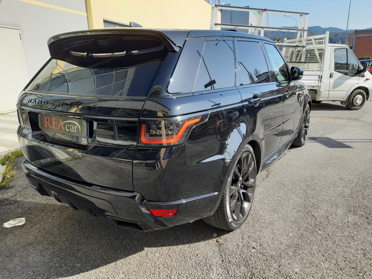 Land Rover Range Rover Sport Range Rover Sport 3.0 TDV6 HSE Dynamic Edition Black