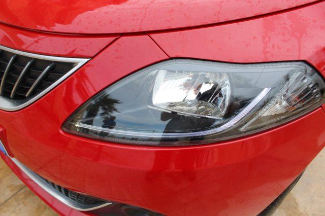 LANCIA Ypsilon 1.0 FireFly 5 porte S&S Hybrid Ecochic Silver