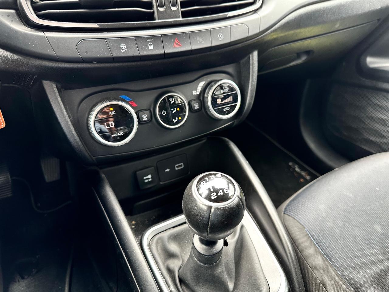 Fiat Tipo 1.6 Mjt 120 CV SW CITY CROSS S