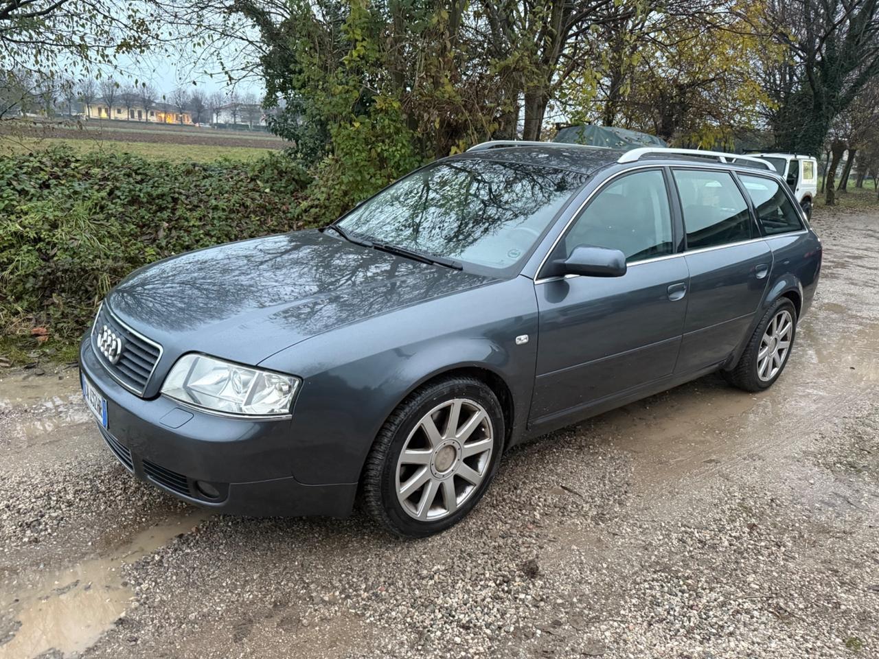 Audi A4 2.5 V6 TDI/180 CV cat Avant quattro
