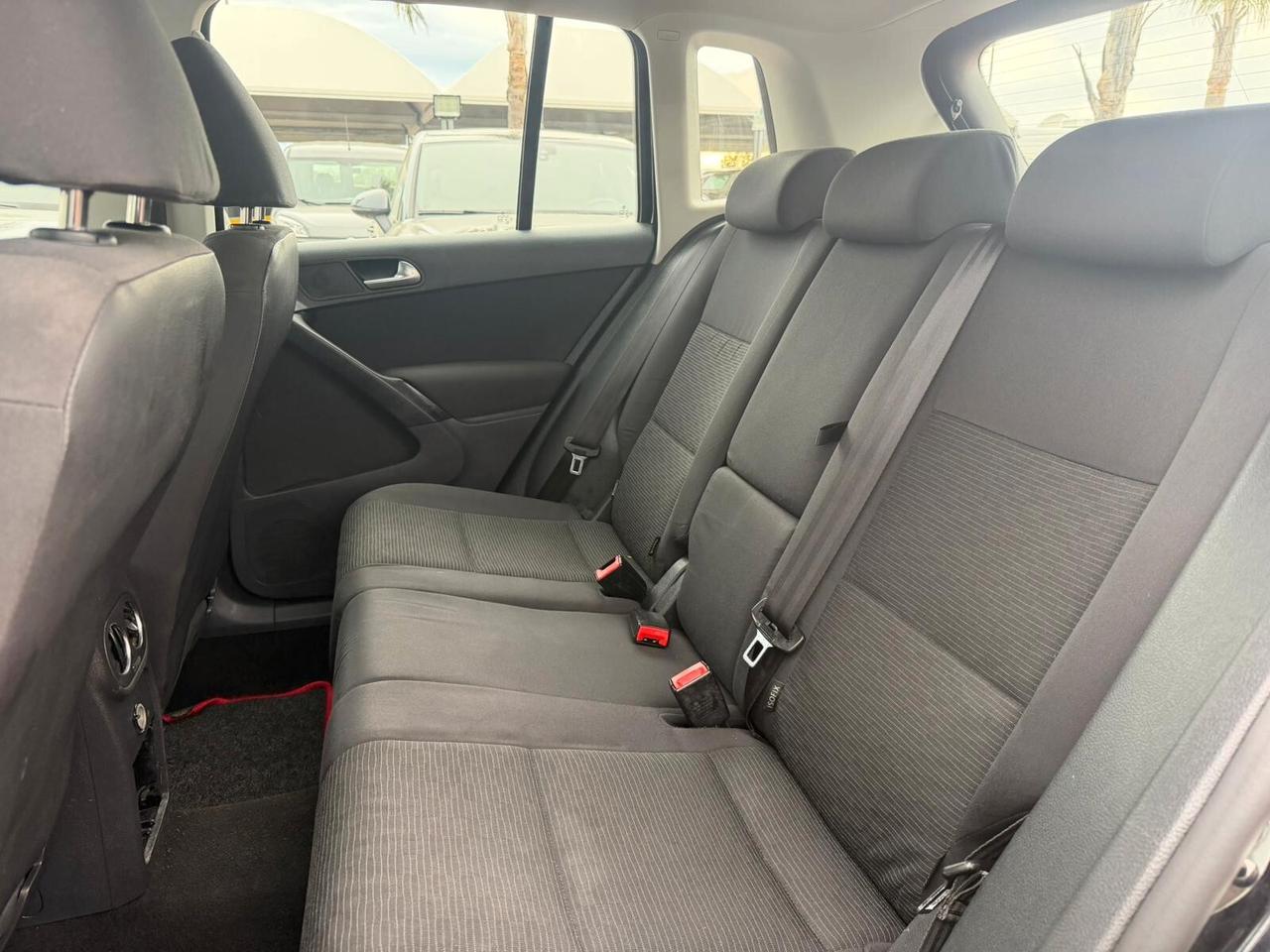 Volkswagen Tiguan 2.0 TDI 110 CV Sport & Style BlueMotion Technology