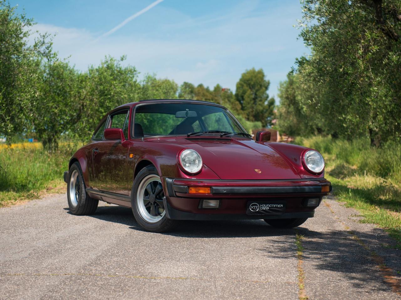 Porsche 911 Coupe 3.2 Carrera Service Book FULLY RESTORED