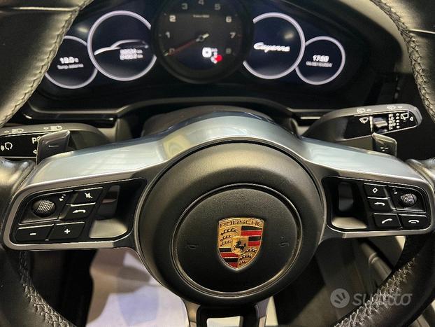 PORSCHE Cayenne 3.0 V6 TIPTRONIC PELLE TETTO APR
