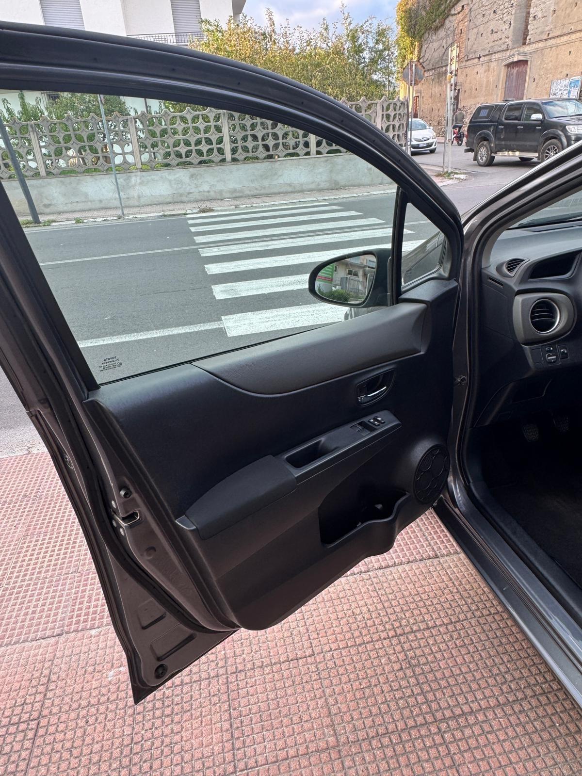 Toyota Yaris 1.4 D-4D 5 porte Style