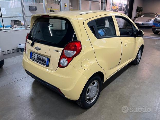Chevrolet Spark 1.0 tenuta bene, GPL