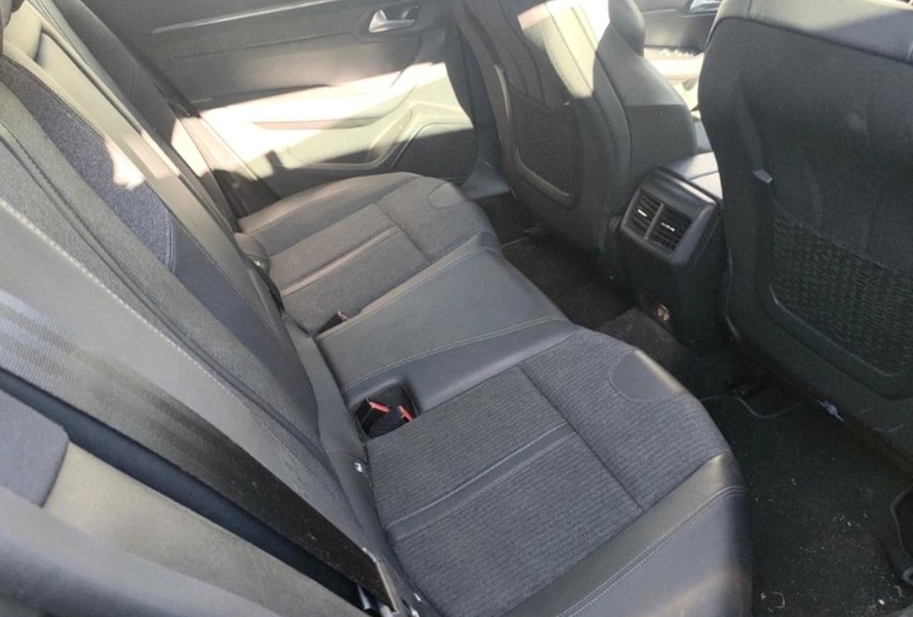 Peugeot 508 Plug-in Hybrid 225 e-EAT8 SW Allure Pack