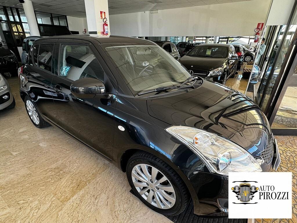 SUZUKI SWIFT TOP 1.2 5P del 2014 con 130000KM