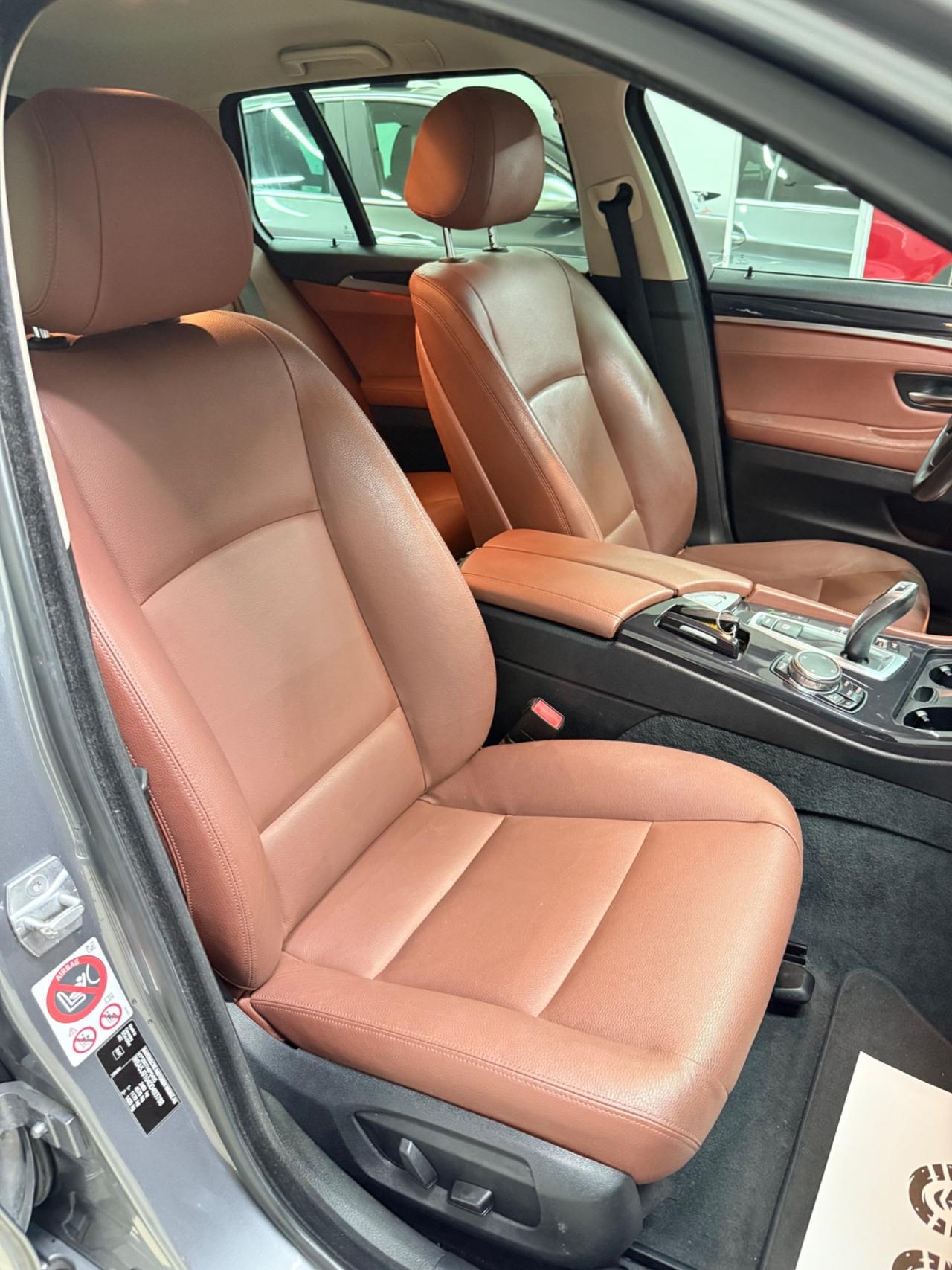 Bmw 525 525d xDrive Touring Luxury