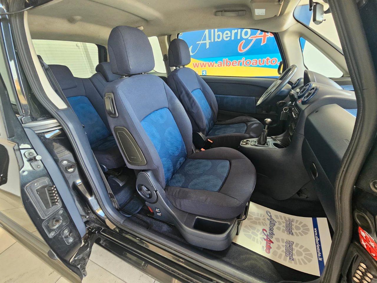 Peugeot 1007 1007 1.4 hdi Sporty