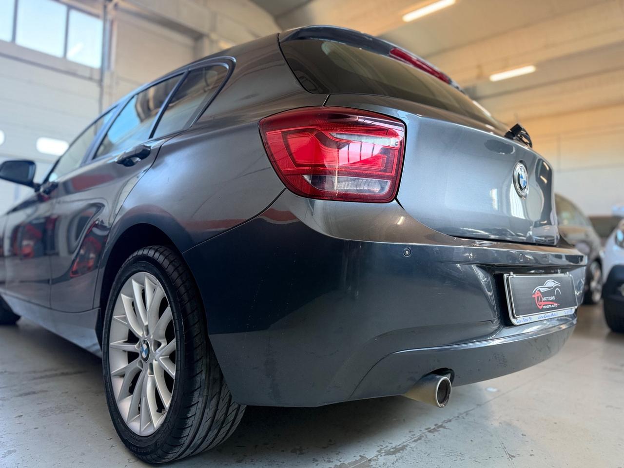 Bmw 116 116d 5p. Sport AUTOMATICO NEOPATENTATI