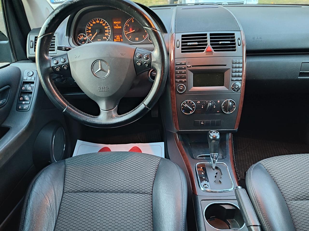 MERCEDES CLASSE A160 BENZINA AUTOMATICA POCHI KM