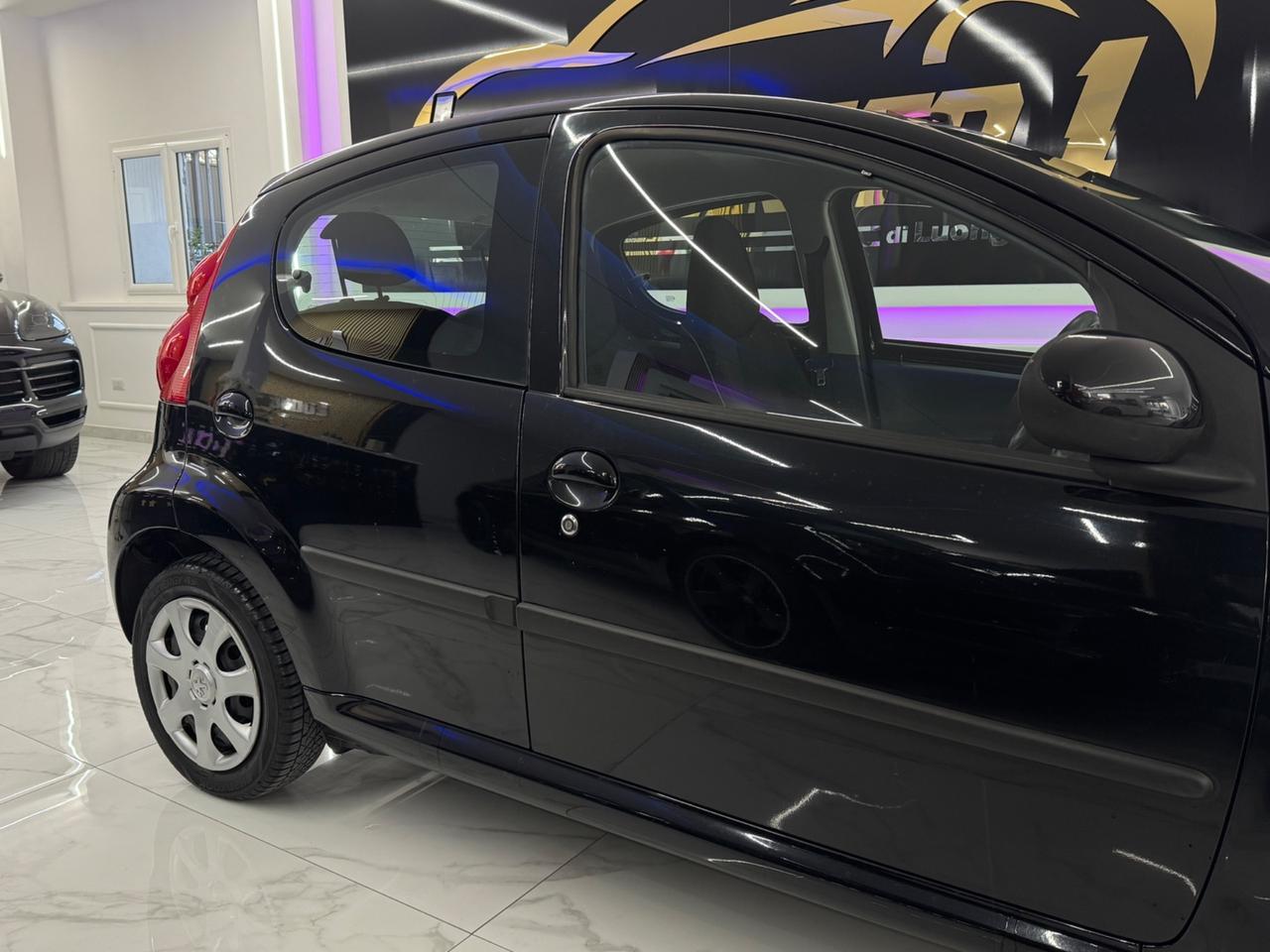 Peugeot 107 1.0 68CV 5p. Full Opt