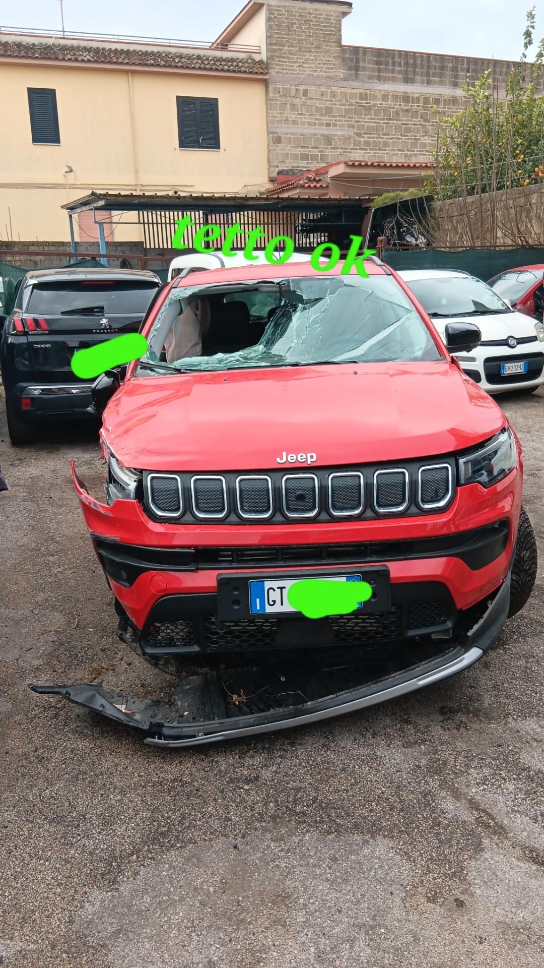 Jeep Compass incidentata sinistrata mondialcars 024