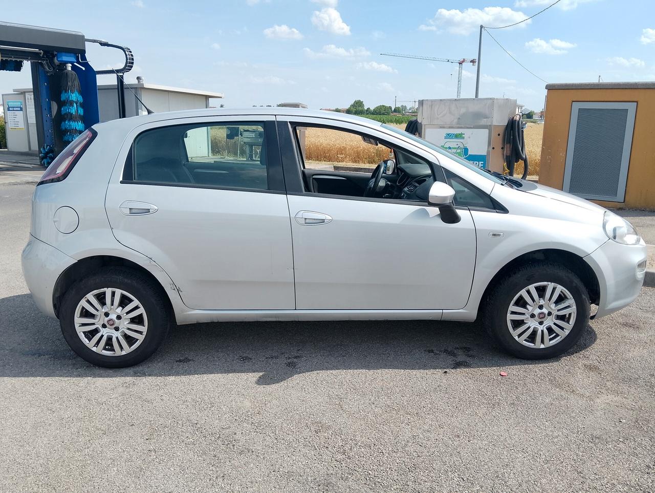 Fiat Punto 1.4 8V 5 porte Natural Power Street