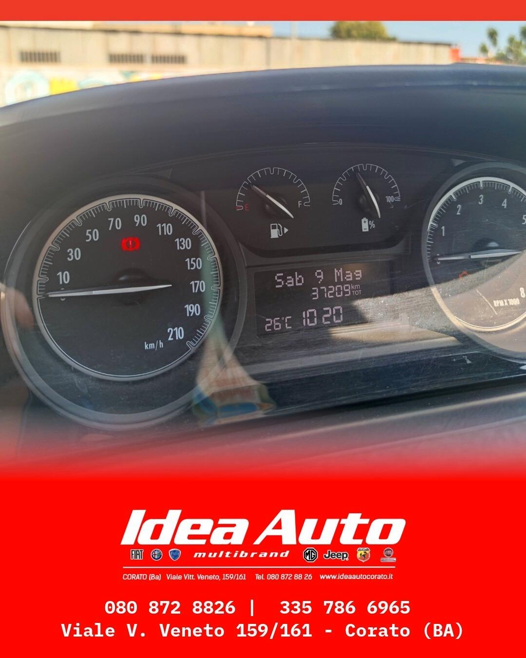 Lancia Ypsilon 1.0 FireFly 5 porte S&S Hybrid Ecochic Silver