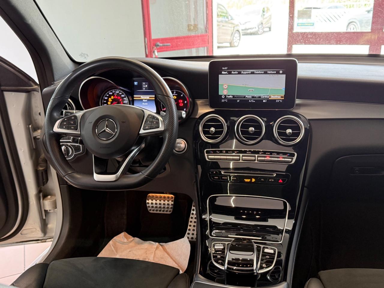 Mercedes-benz GLC 250d 4Matic Premium Amg Night Edition