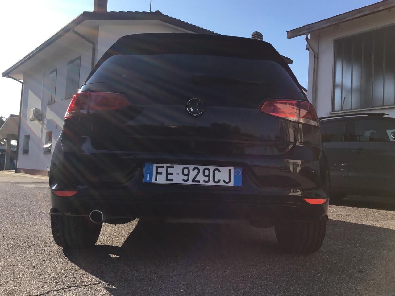 Volkswagen Golf 1.6 TDI 110 CV 5p. ALLESTIMENTO Rline