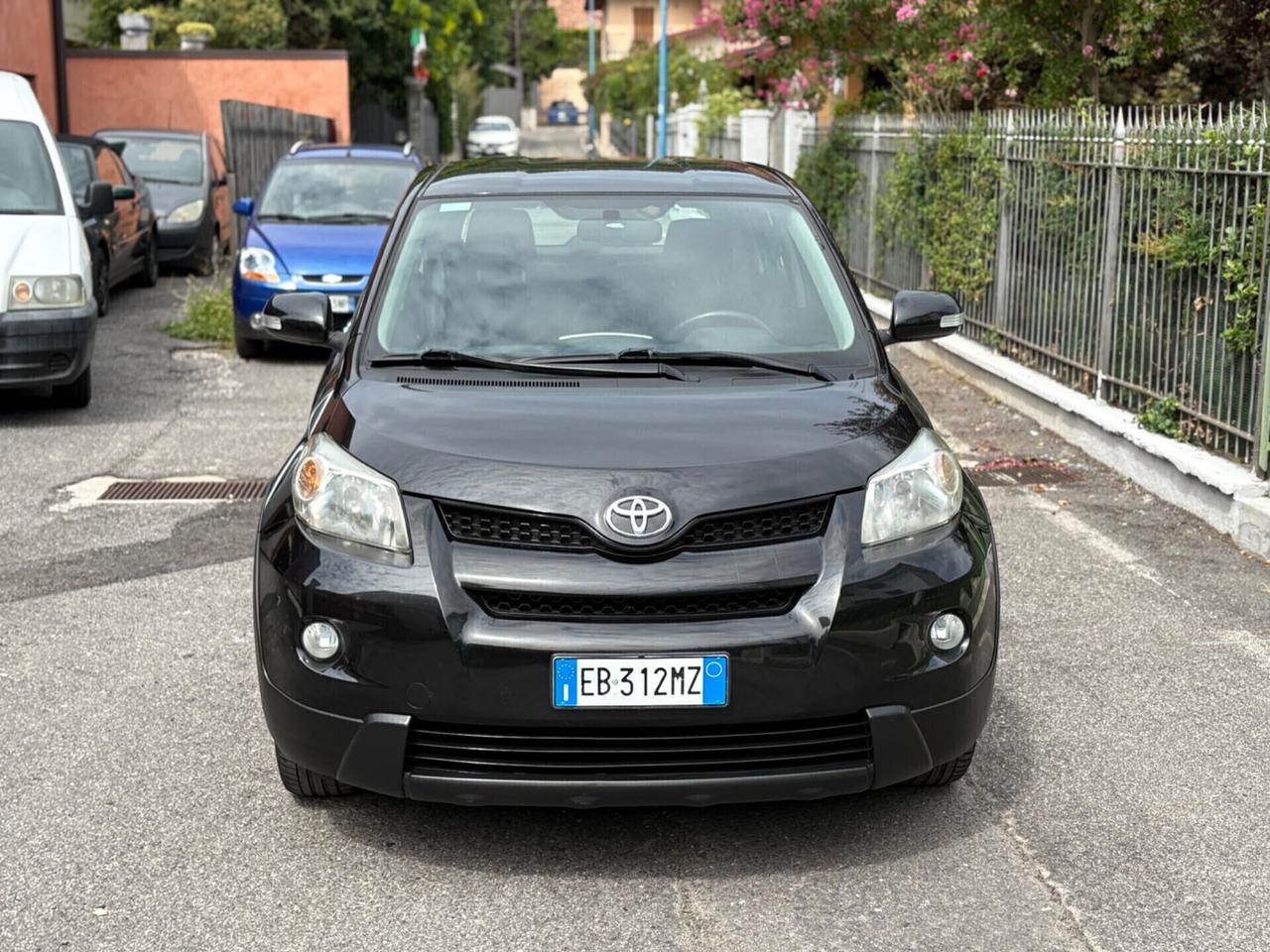 Toyota Urban Cruiser 1.4 D-4D AWD Luxury 4x4