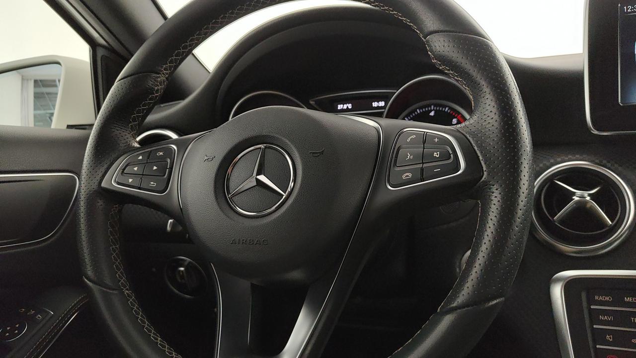 Mercedes-Benz Classe A - W176 - A 180 d Business