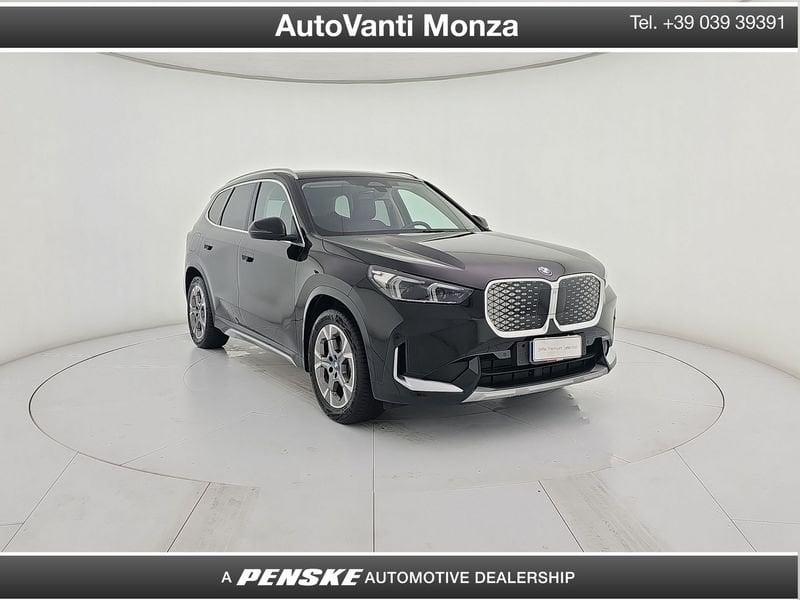 BMW iX1 eDrive 20 X-Line Special Edition