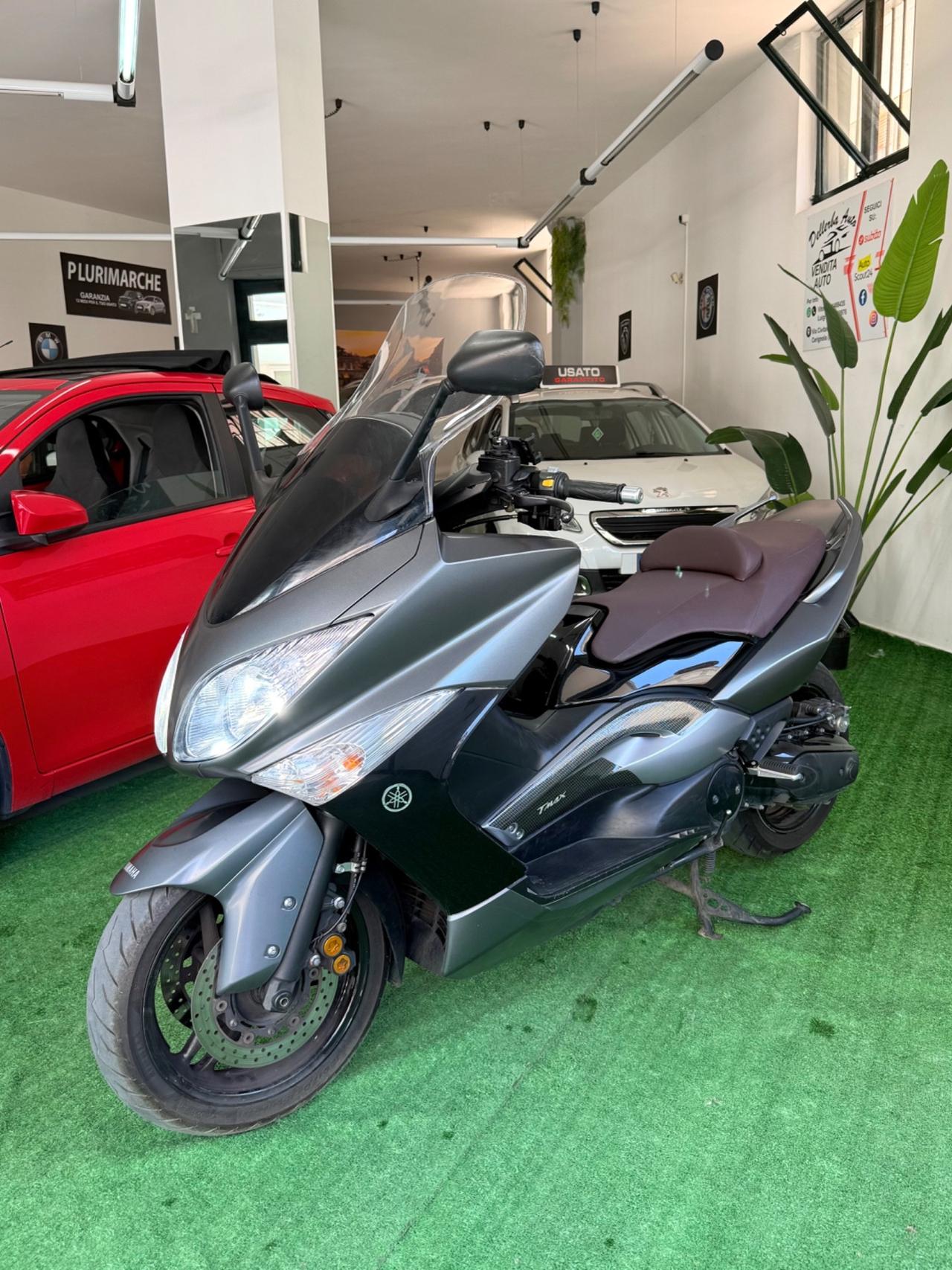 Yamaha T Max