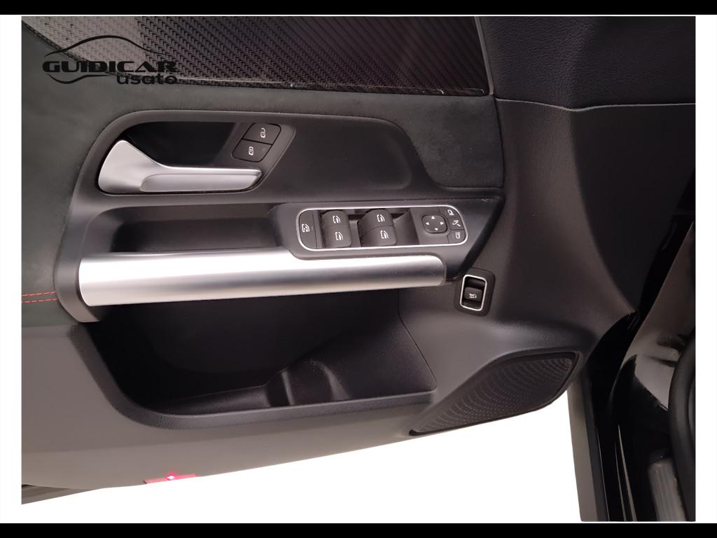 Mercedes-Benz GLA-H247 2020 - GLA 200 d Premium 4matic auto