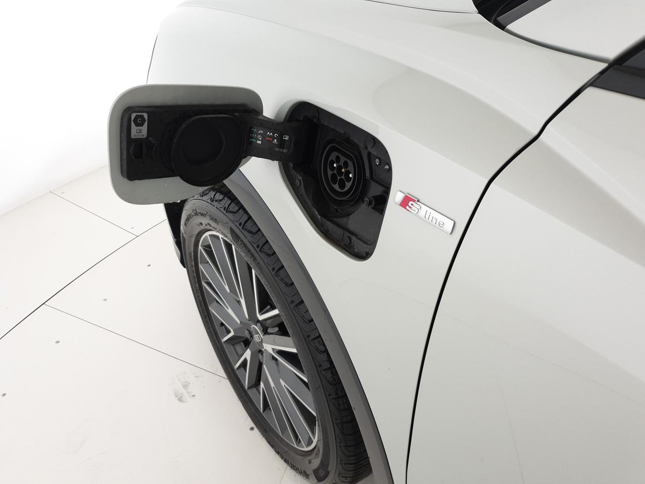 Sportback 45TFSIE 245CV S tronic S line Edition