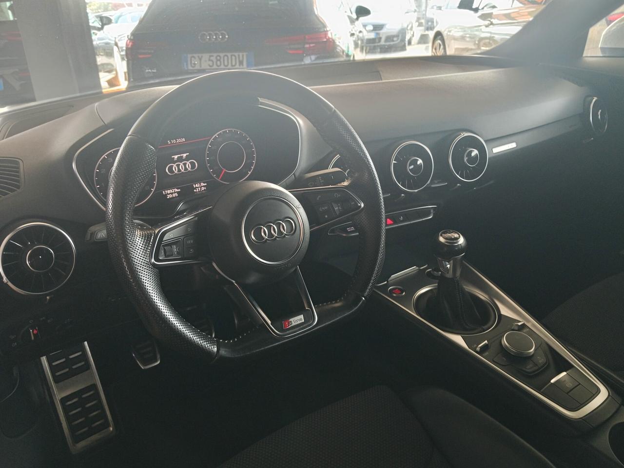 Audi TT Coupé 2.0 TFSI S line