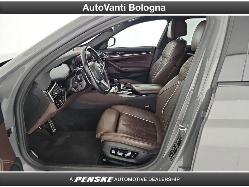 BMW Serie 5 540d 48V xDrive Touring Msport
