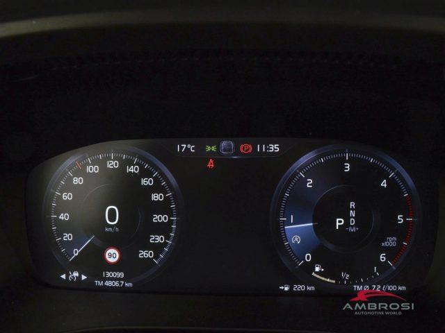 VOLVO XC40 D3 Geartronic Inscription