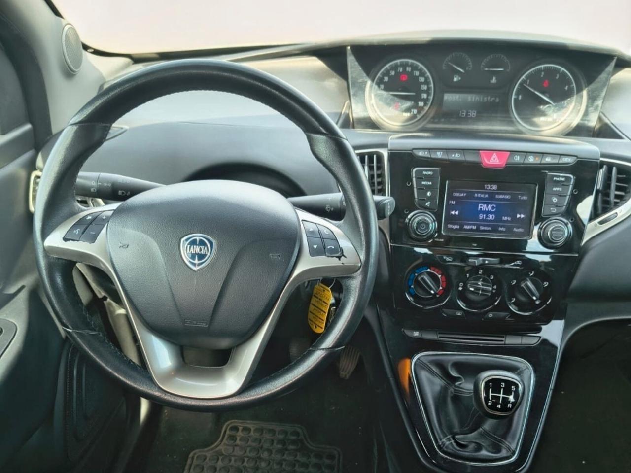 Lancia Ypsilon 1.3 MJT 16V 95 CV 5 porte S&S Gold