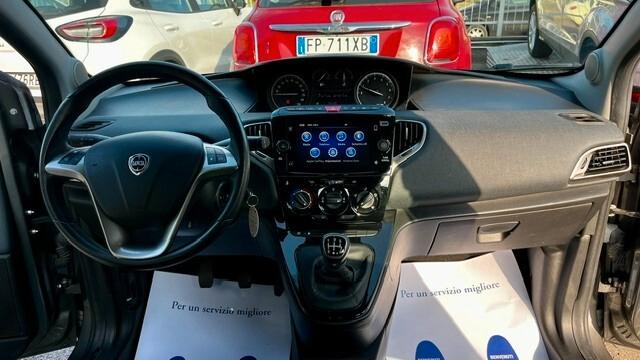 Lancia Ypsilon 1.2 Gold Gpl 69cv "IDONEA X NEOPATENTATI"