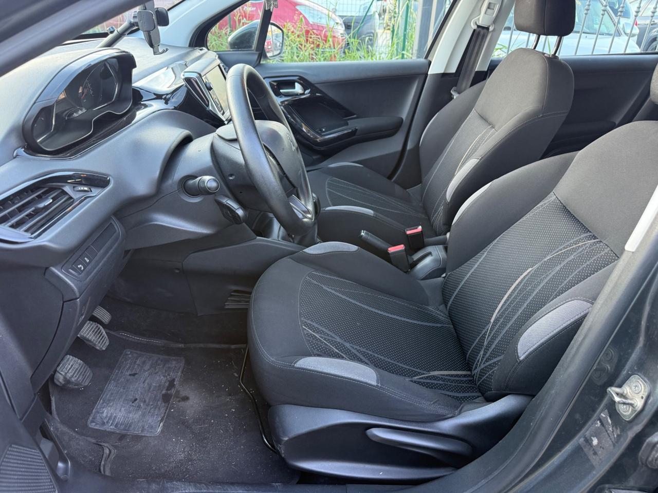 Peugeot 208 1.2 VTi 82 CV 5 porte Access