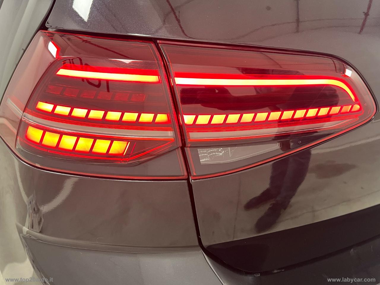 VOLKSWAGEN Golf 1.5 TSI ACT DSG Sport R-LINE BMT