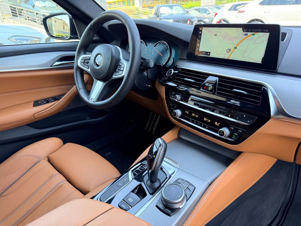 Bmw 530d xDrive Msport 249cv uni pro da vetrina