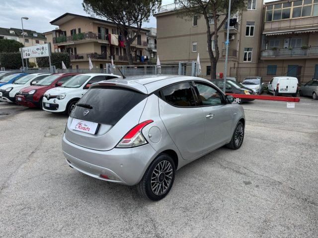 LANCIA Ypsilon 1.2 69 CV 5 porte GPL Ecochic Platinum