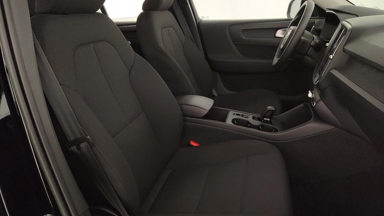 VOLVO XC40 2.0 b3 Essential auto N1