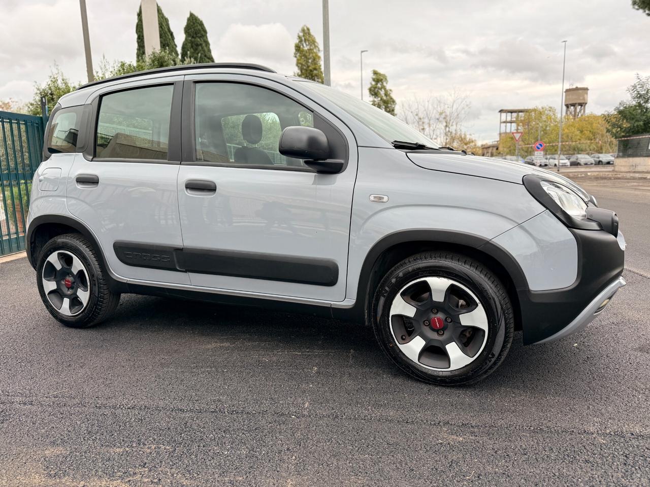 Fiat Panda CROSS 1.0 70cv Hybrid UNIPRO